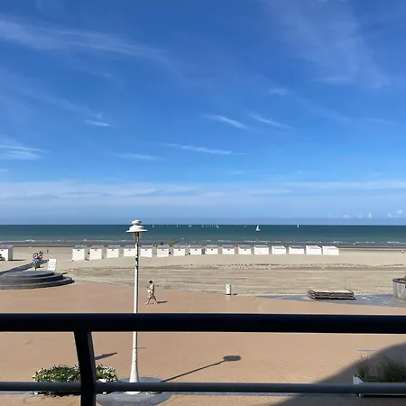 With Frontal Sea View * Nieuwpoort